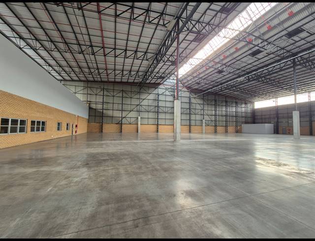 13,926M² WAREHOUSE TO LET IN GOSFORTH PARK